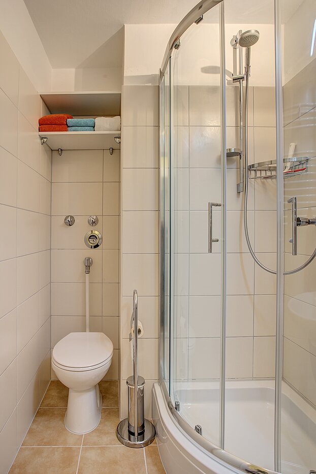 Apartment z 1 Pokój | München-Ludwigsvorstadt | 70469 | ...Duschbad