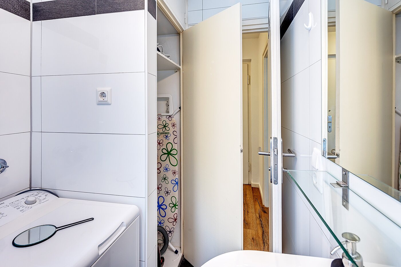 Plat cu 2.5 Camere | München-Berg am Laim | 70030 | Praktische Abstellnische