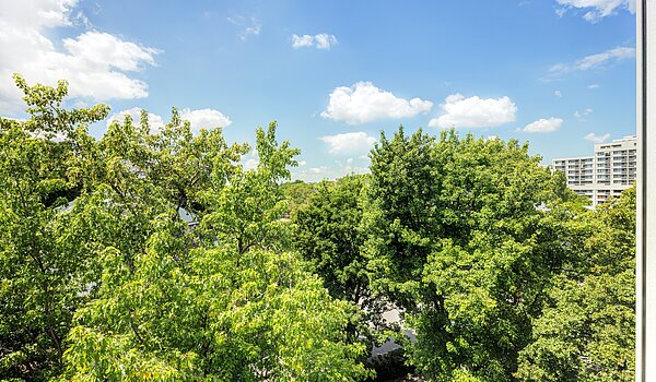 Lapos a  címen 2 Szobák | München-Hadern | 70410 | Ausblick vom Wintergarten