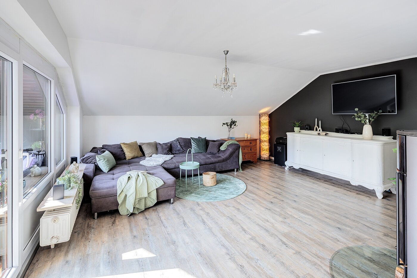 Apartamento no sótão com 3 Zimmern | Karlsfeld | 70217 | ...unterm Dach...