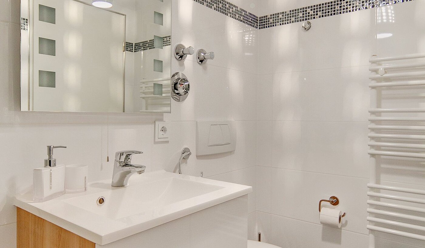 Επίπεδη με 2 Δωμάτια | München-Sendling | 2106ML2 | Modernes Bad...