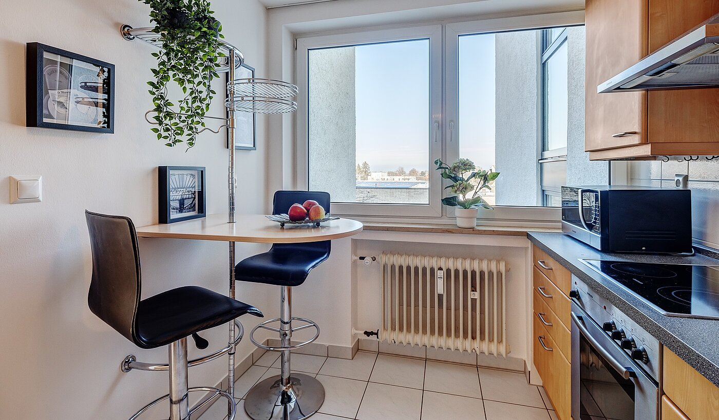 Düz ile 3.5 Odalar | Haar | 2201ML5 | ...daneben liegender Küche