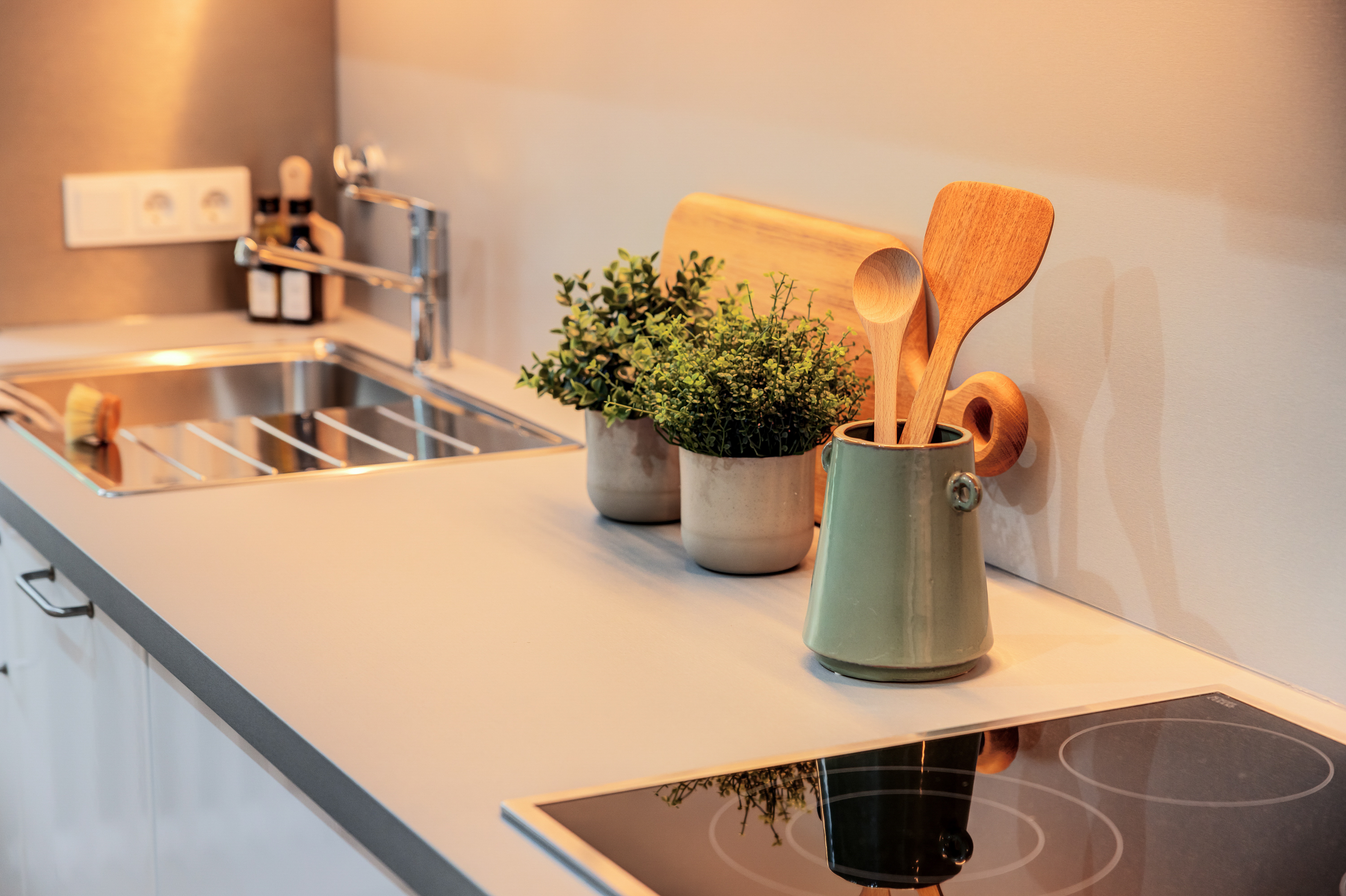 Lapos a  címen 2 Szobák | München-Sendling-Westpark | 70413 | ...neuer Einbauküche...