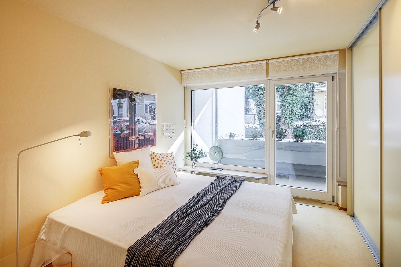 Плоский з 2 Кімнати | München-Nymphenburg | 2101ML6 | Schlafzimmer...