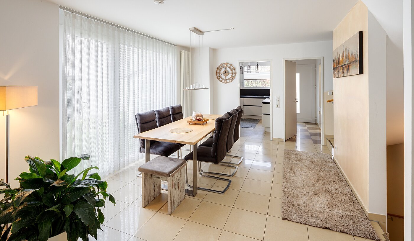 Casă semidecomandată cu 5 Camere | Unterföhring | 70119 | ...Essen