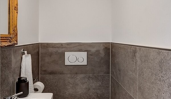 Плоский з 4 Кімнати | Ismaning | 700081 | Modernes Gäste-WC