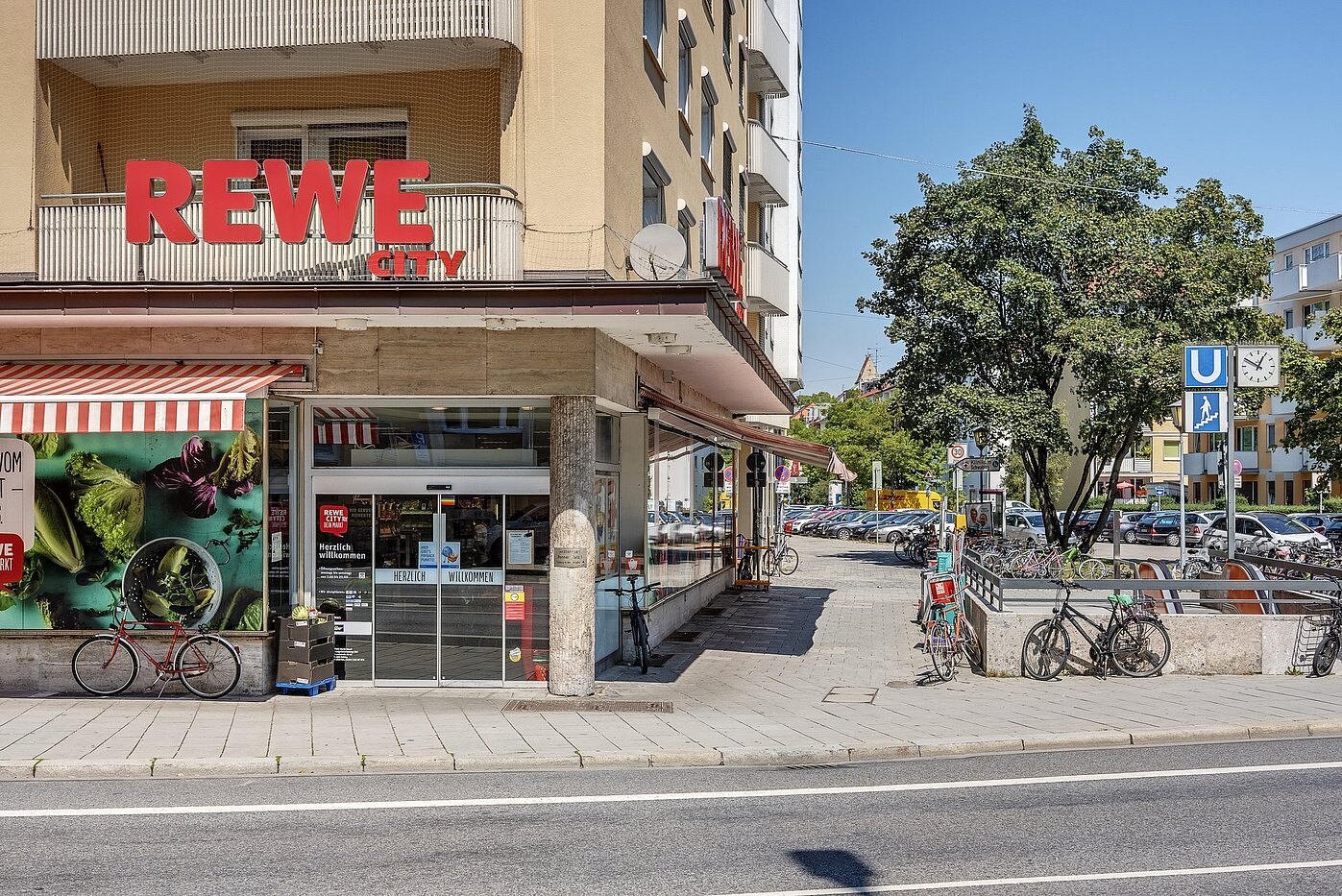 Flad med 3 Værelser | München-Schwabing | 2006ML4 | ...Einkaufsmöglichkeiten