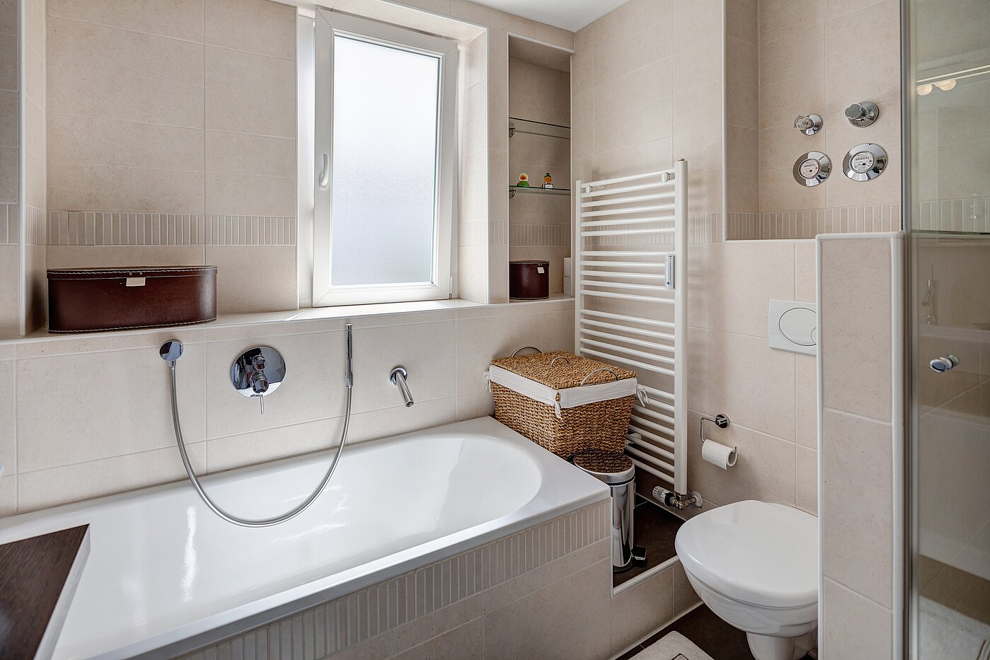 Maisonette lakás a  címen 2.5 Szobák | München-Ludwigsvorstadt | 2111ML5 | ...mit Badewanne...