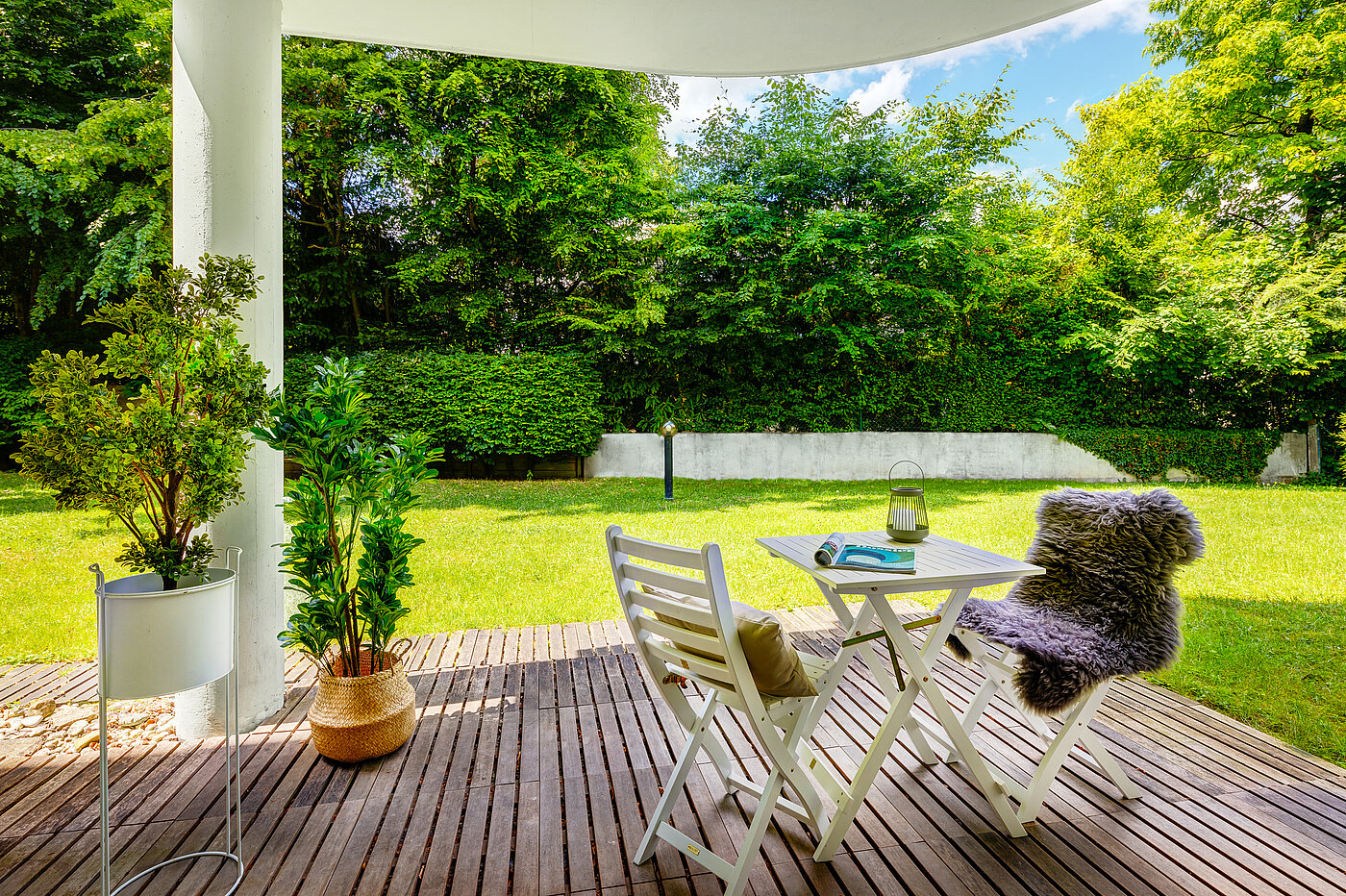 Földszinti lakás a  címen 2.5 Szobák | 70018 | ...mit herrlicher Terrasse