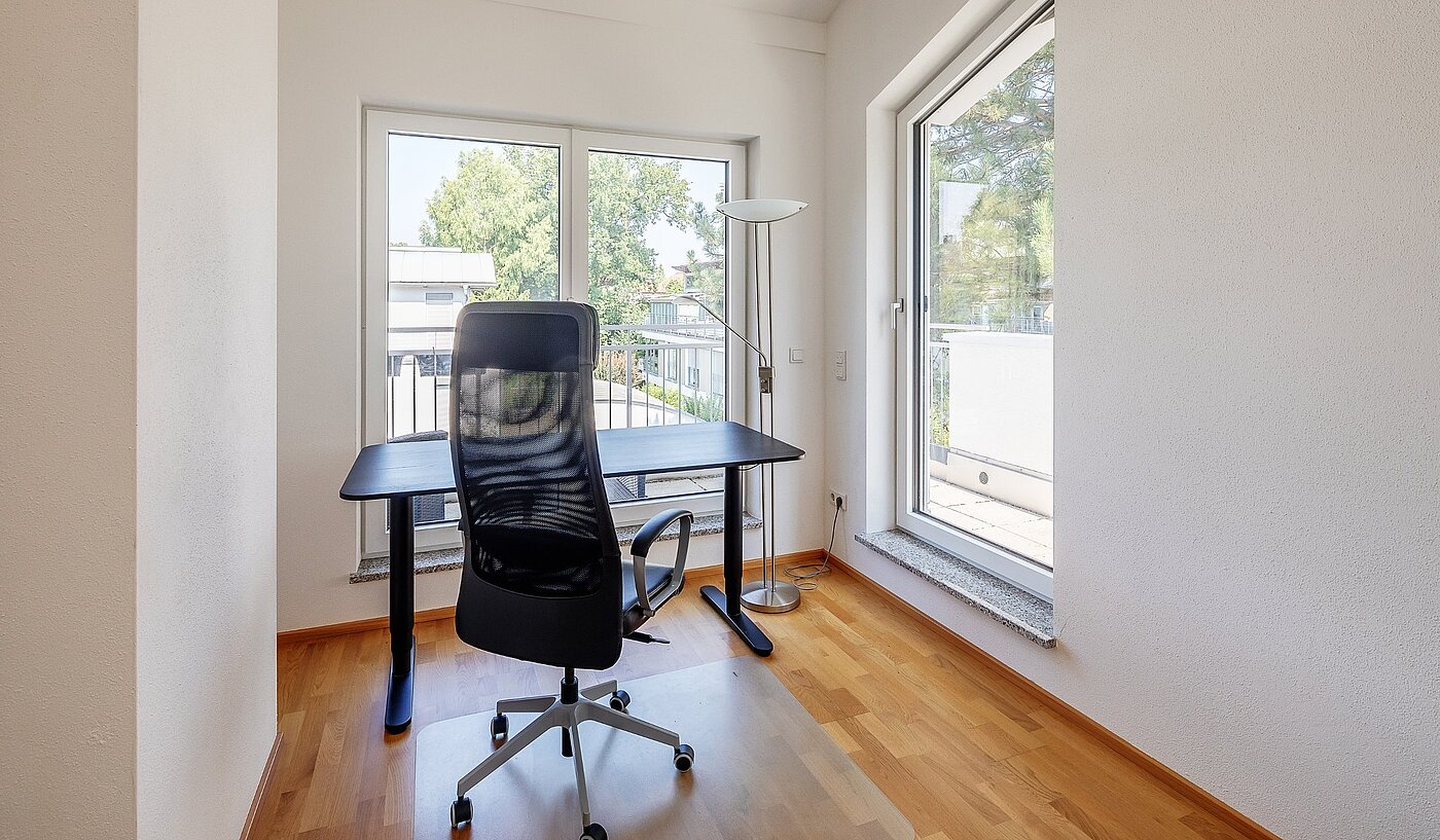 Окремий будинок з 6 Кімнати | München-Pasing | 2007ML5 | Homeoffice-Platz mit...