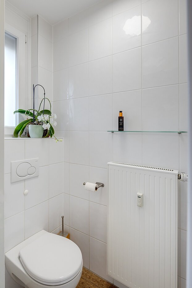 Halvt dobbelthus med 5 Værelser | Unterföhring | 70119 | Gästetoilette