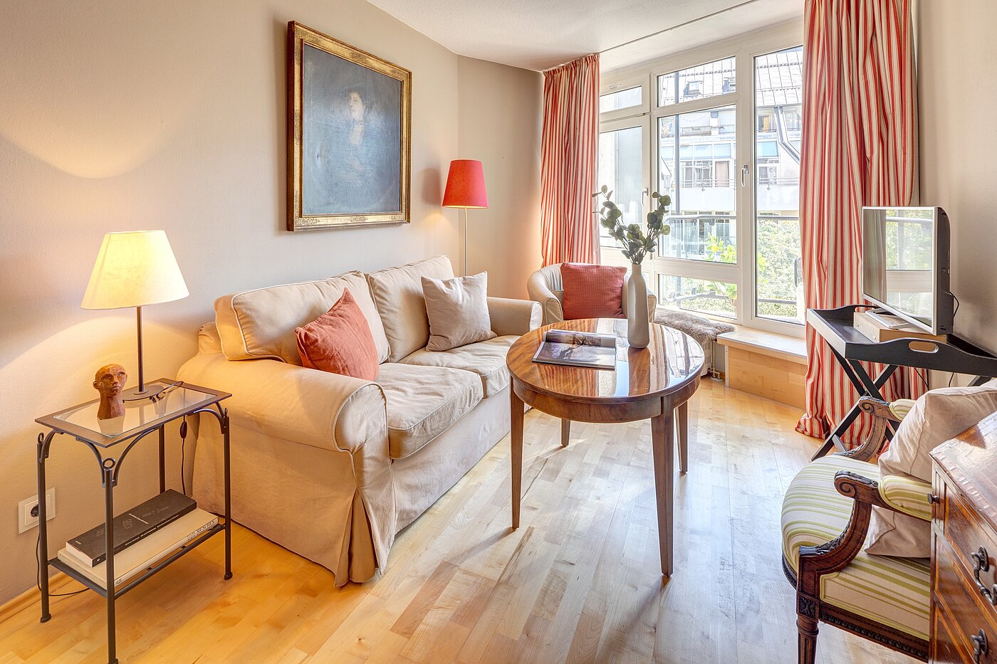 Ploché s 1.5 Izby | München-Maxvorstadt | 70480 | Wohnzimmer
