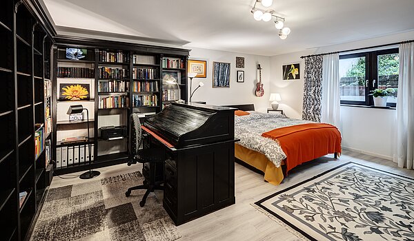 Samostojna hiša s spletno stranjo . 4 Sobe | Neubiberg | 70429 | Schlafzimmer Souterrain