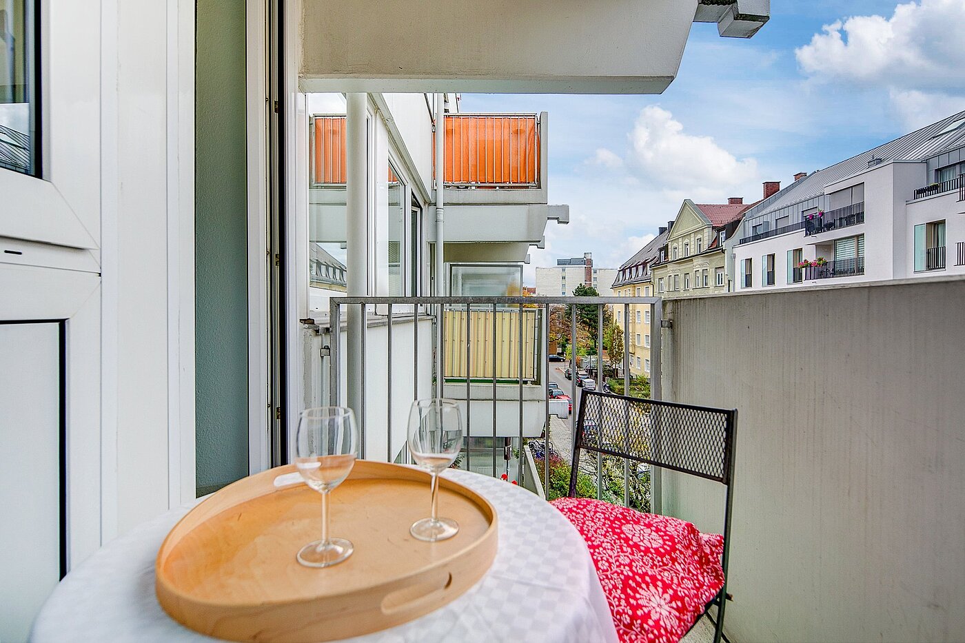 Flad med 1 Værelse | München-Neuhausen | 1911ML8 | Sonniger Balkon