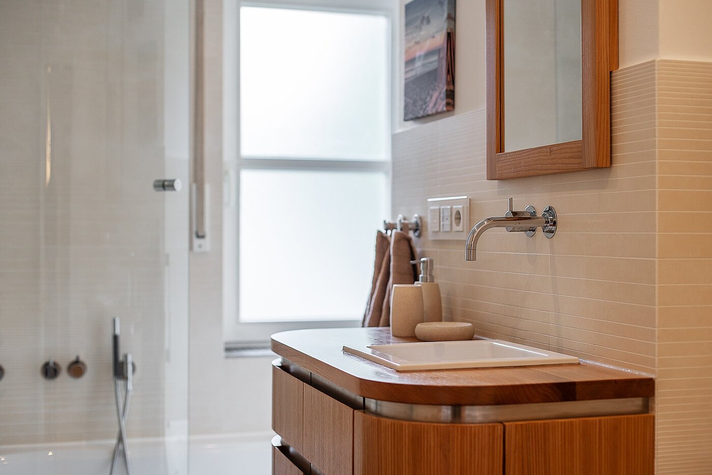 Düz ile 3 Odalar | München-Harlaching | 2108ML3 | ...Badewanne und Fenster