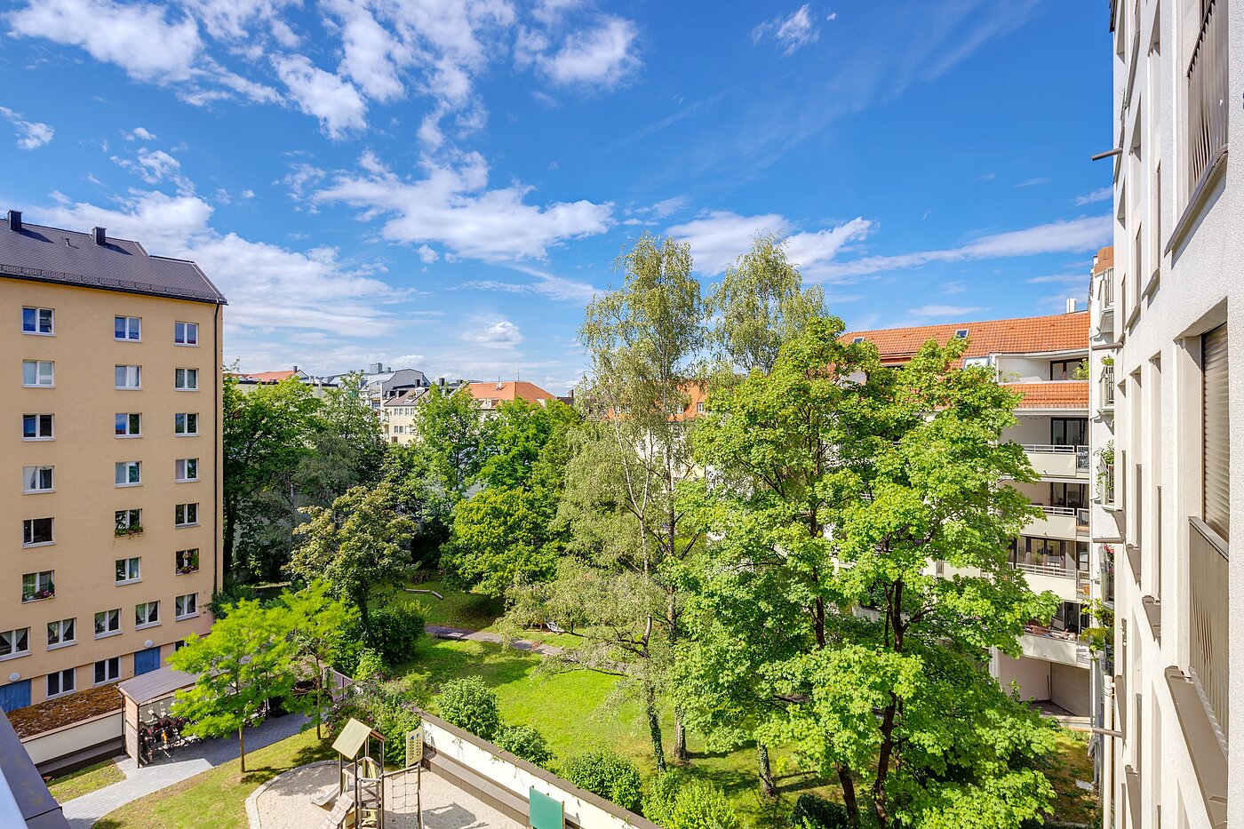 apartamento em prédio com 3 Zimmern | 70046 | ...und begrünten Innenhof