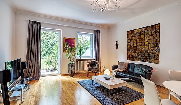 Stanovanje v pritličju s spletno stranjo . 2 Sobe | München-Schwabing | 70394