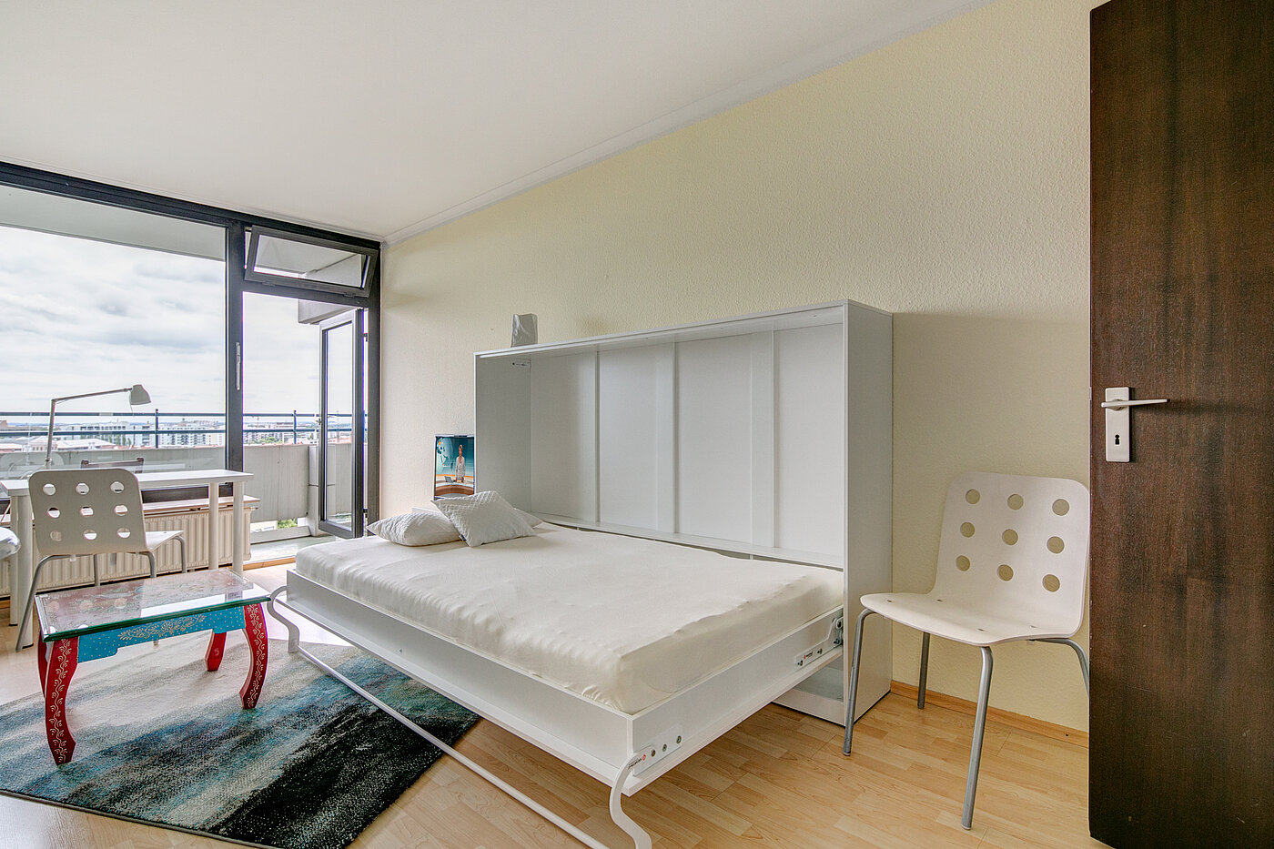 Apartment s spletno stranjo . 1 Soba | München-Haidhausen | 70275 | Einklappbares Bett