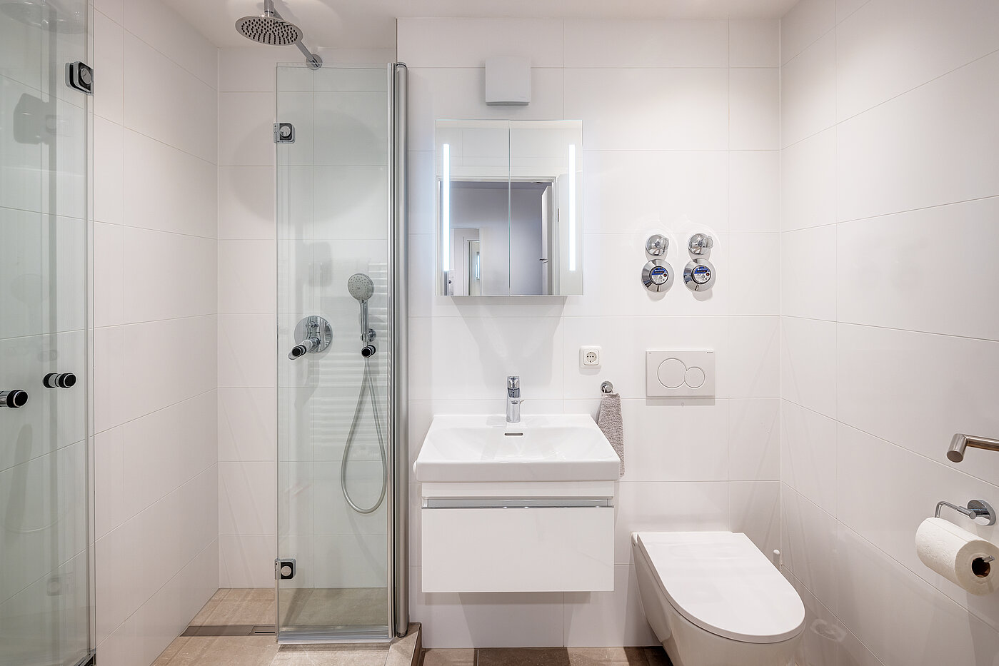 플랫 와 함께 1 방 | München-Milbertshofen | 704371 | Schönes Bad...