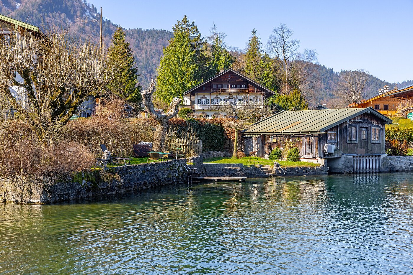 Mehrfamilienhaus ile 11 Odalar | Rottach-Egern | 70215 | auf das Seegrundstück....