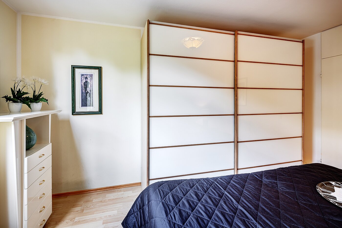 Flad med 2.5 Værelser | München-Nymphenburg | 2204ML61 | ...mit großen Kleiderschrank