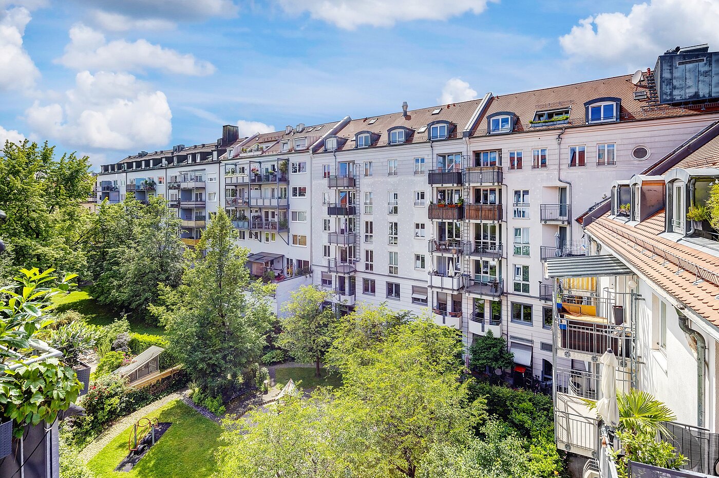 Flad med 1.5 Værelser | München-Schwabing | 2205ML81
