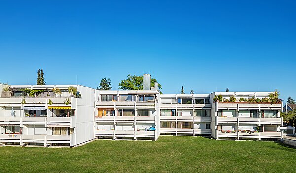 Apartment a  címen 2 Szobák | München-Feldmoching | 70466 | Ansicht vom Innenhof aus