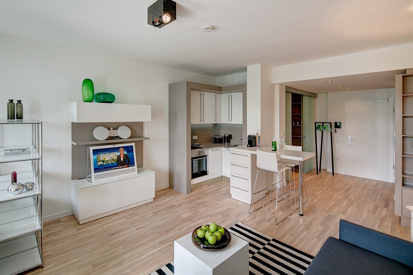 Flad med 1 Værelse | München-Bogenhausen | 1807ML5 | Komfortable Kitchenette...