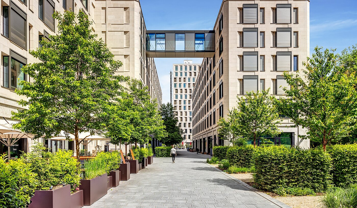 Ploché s 1.5 Izby | 70127 | Um die Ecke