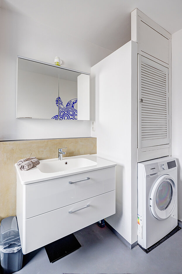 Flad med 3 Værelser | München-Schwabing | 70292 | Waschmaschinenstellplatz