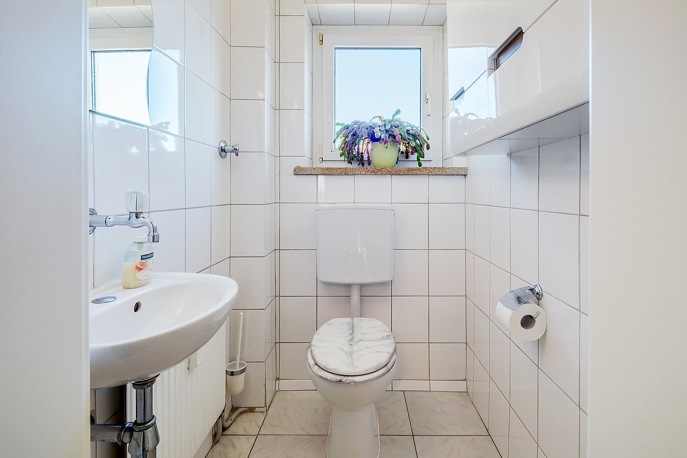 Plat cu 4 Camere | München-Berg am Laim | 2002ML3 | Gäste-WC