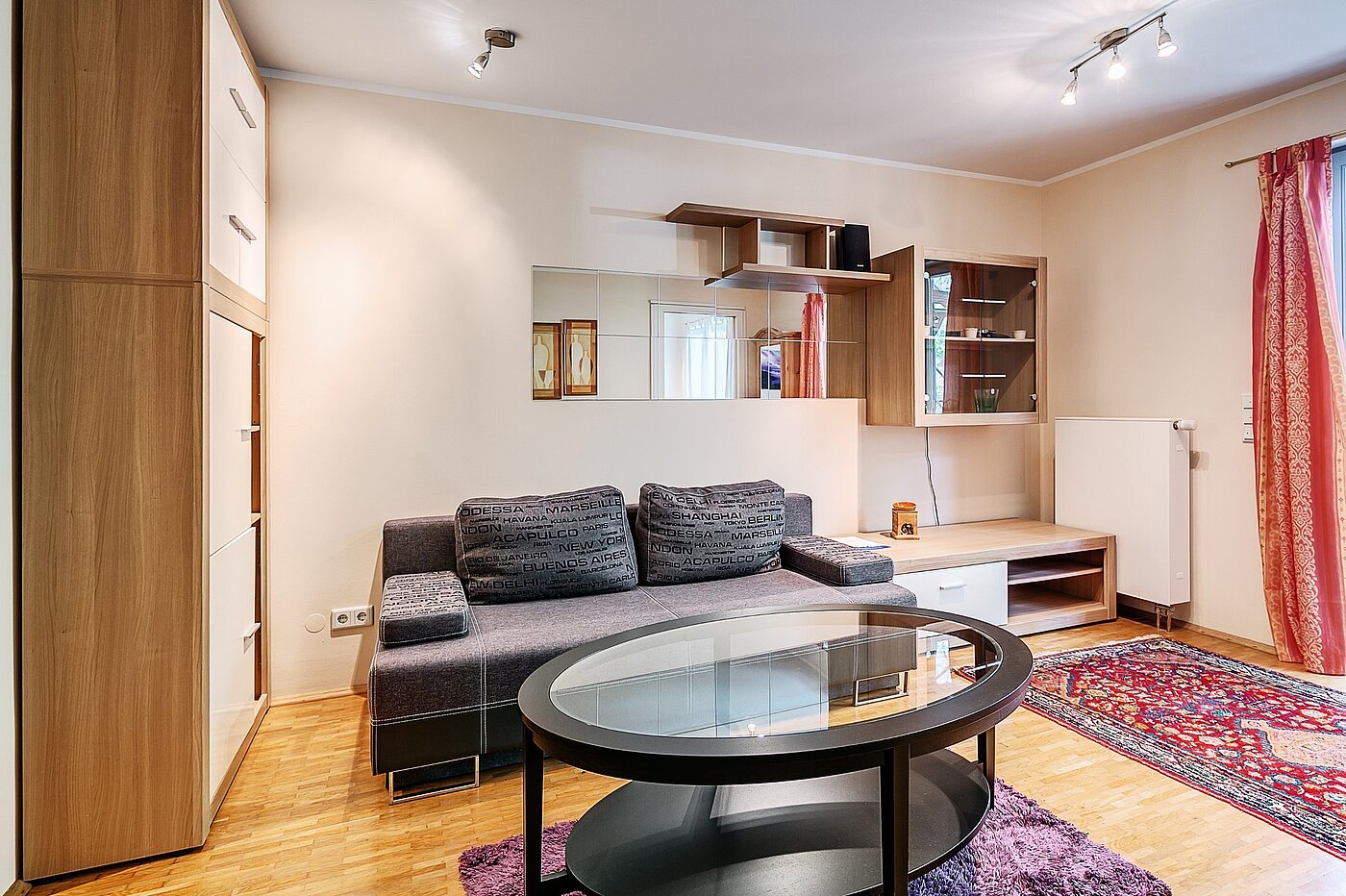 Přízemní byt s 1.5 Pokoje | München-Ramersdorf | 2004ML6 | Helles Wohnzimmer mit ...