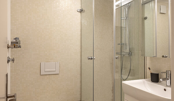 Plat cu 2 Camere | München-Solln | 70418 | ...mit Dusche