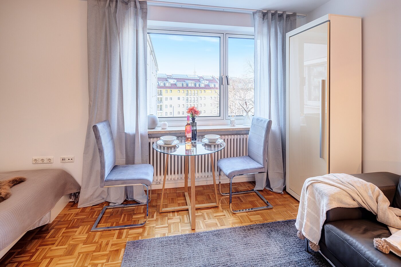 Apartment a  címen 1 Szoba | München-Schwabing | 70200 | ...mit Platz zum Essen