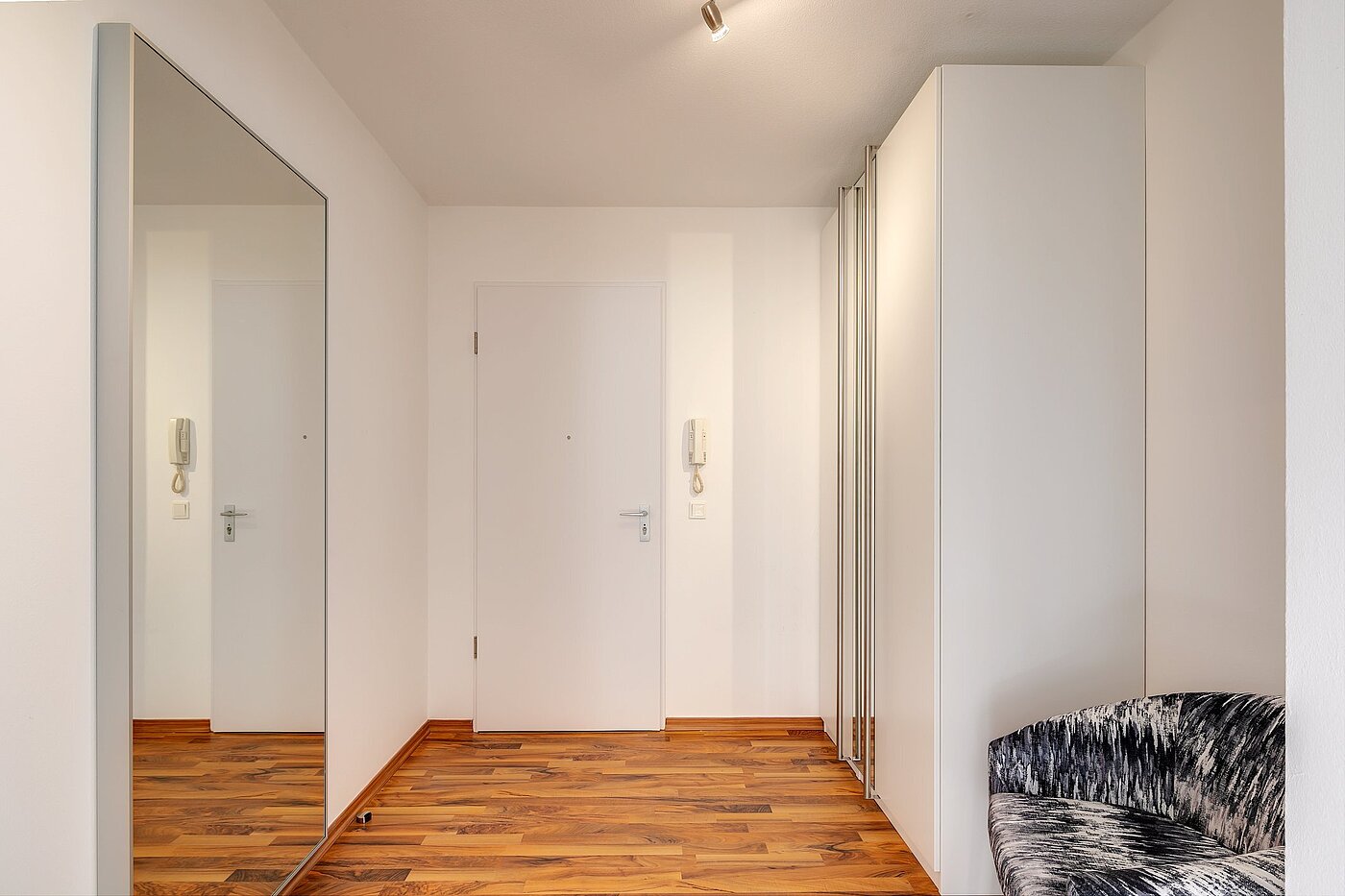 Flad med 2 Værelser | München-Oberföhring | 2007ML8