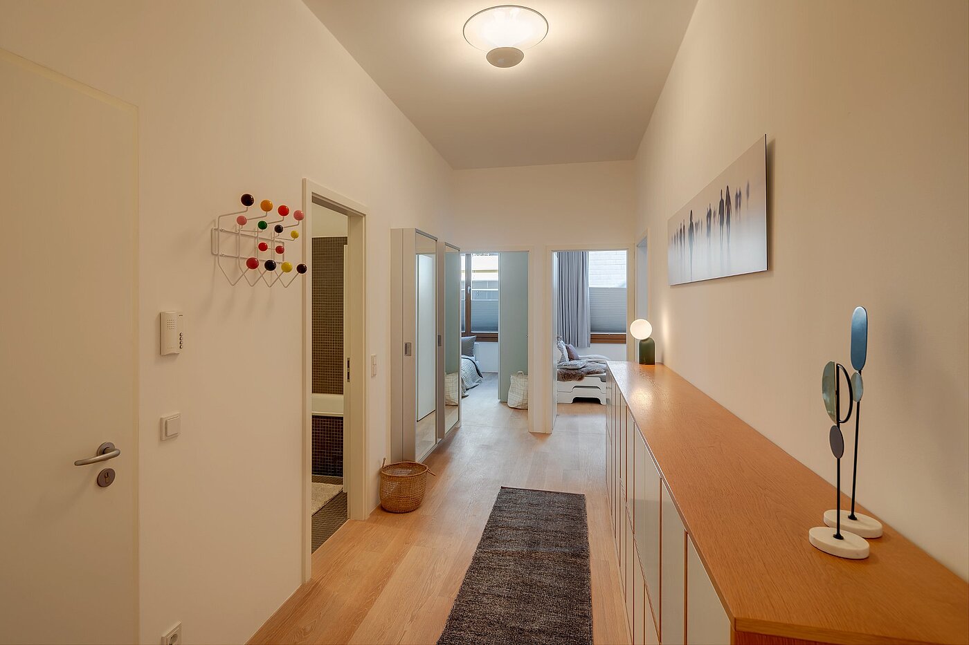 Asma kat ile 3 Odalar | München-Sendling | 2009ML8 | ...Schreiner-Sideboard