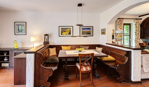 Samostojna hiša s spletno stranjo . 4 Sobe | Neubiberg | 70429 | Essbereich
