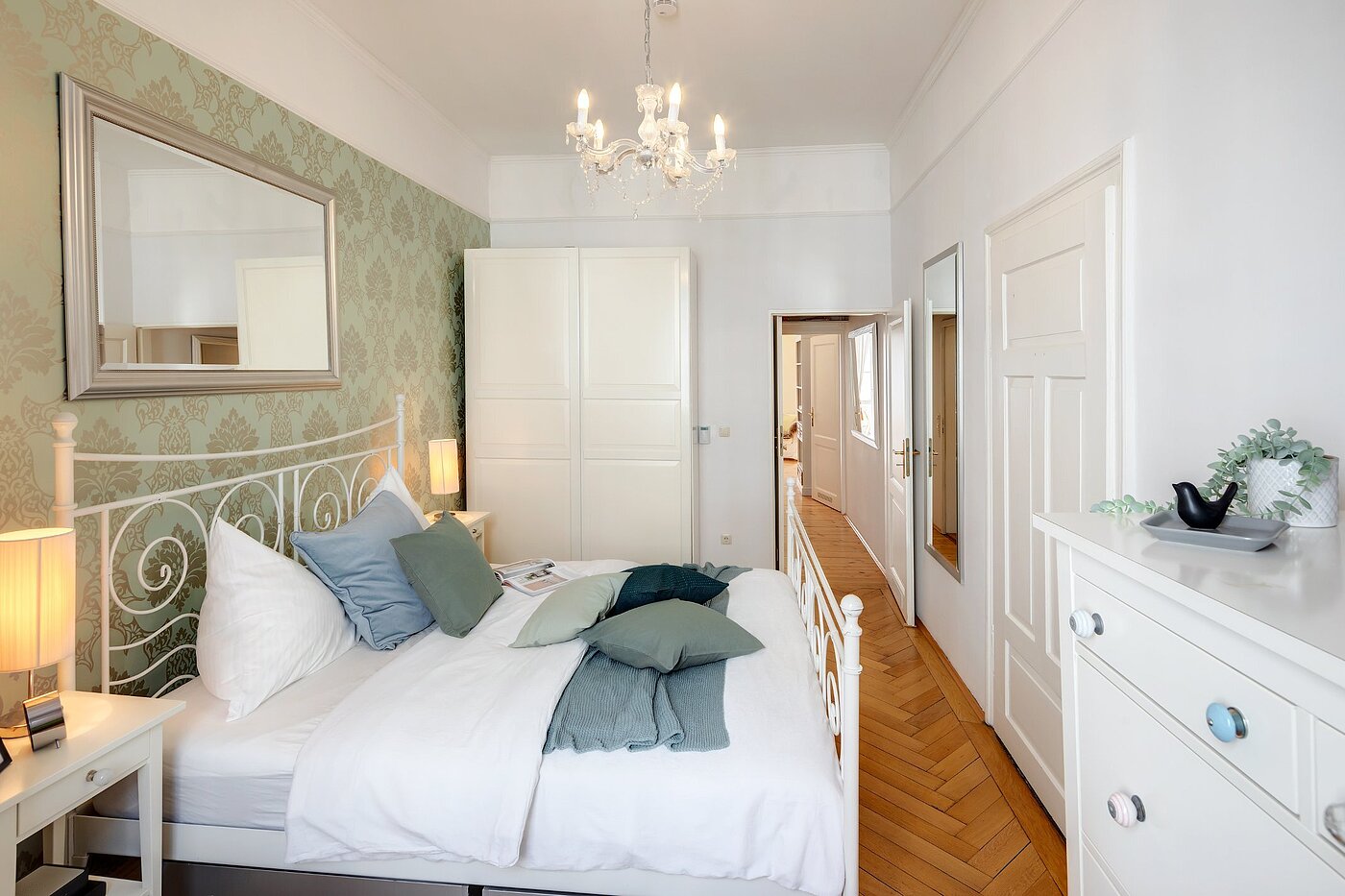 Ploché s 2 Pokoje | München-Altstadt | 2103ML4 | ...nostalgischem Flair