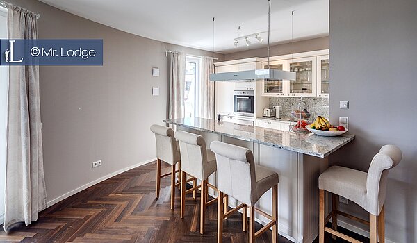 Plat met 4 Kamers | München-Berg am Laim | 1803ML3 | Theke