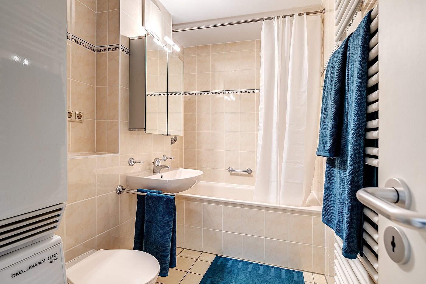 Flad med 4 Værelser | 1709ML3 | Bad mit Badewanne....