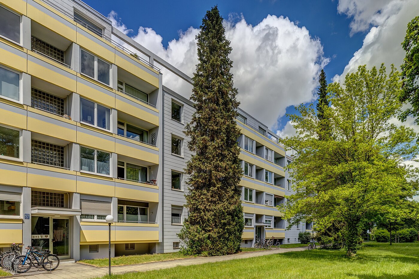 Terrassenwohnung med 3.5 Værelser | München-Berg am Laim | 70451 | Gebäudeansicht