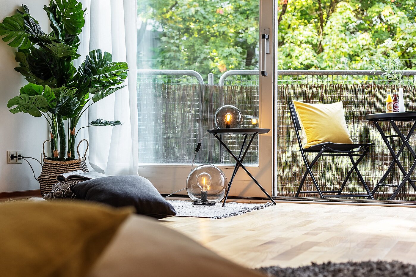 apartamento em prédio com 2 Zimmern | München-Schwabing | 2109ML3 | Große Fensterfront