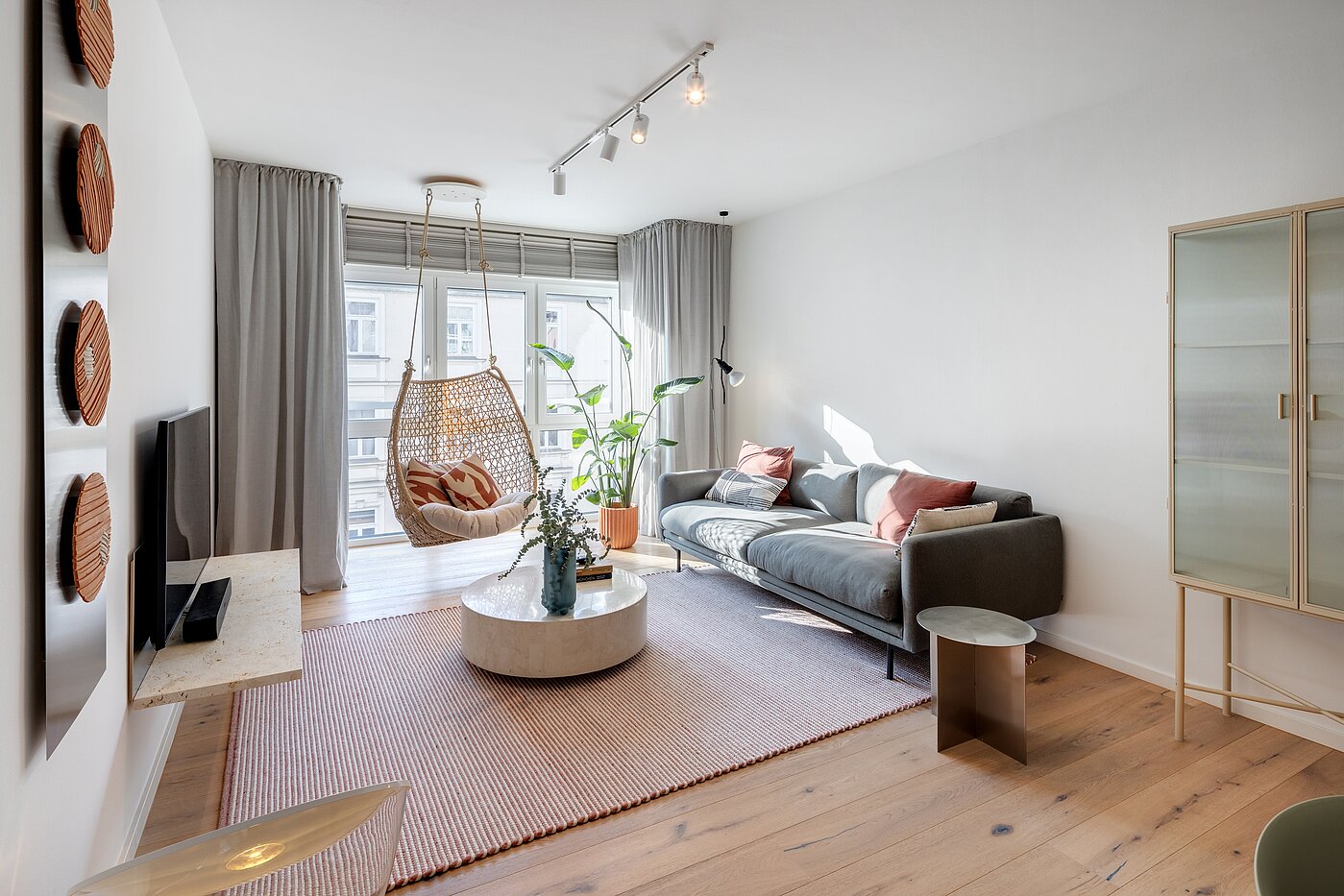 Ploché s 2 Pokoje | München-Isarvorstadt | 70459 | Heller Wohnraum
