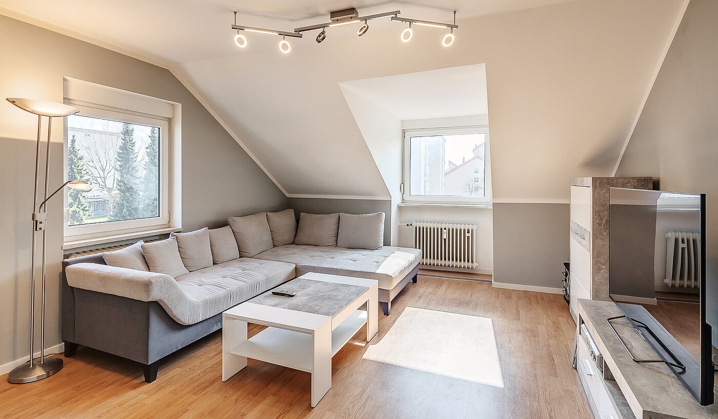 Плосък с 3 Стаи | Karlsfeld | 2004ML5 | Helles Wohnzimmer...