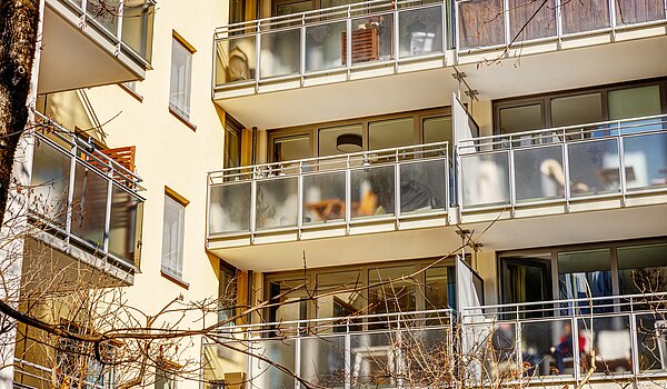 Lapos a  címen 2 Szobák | München-Maxvorstadt | 70001 | Ansicht Balkon