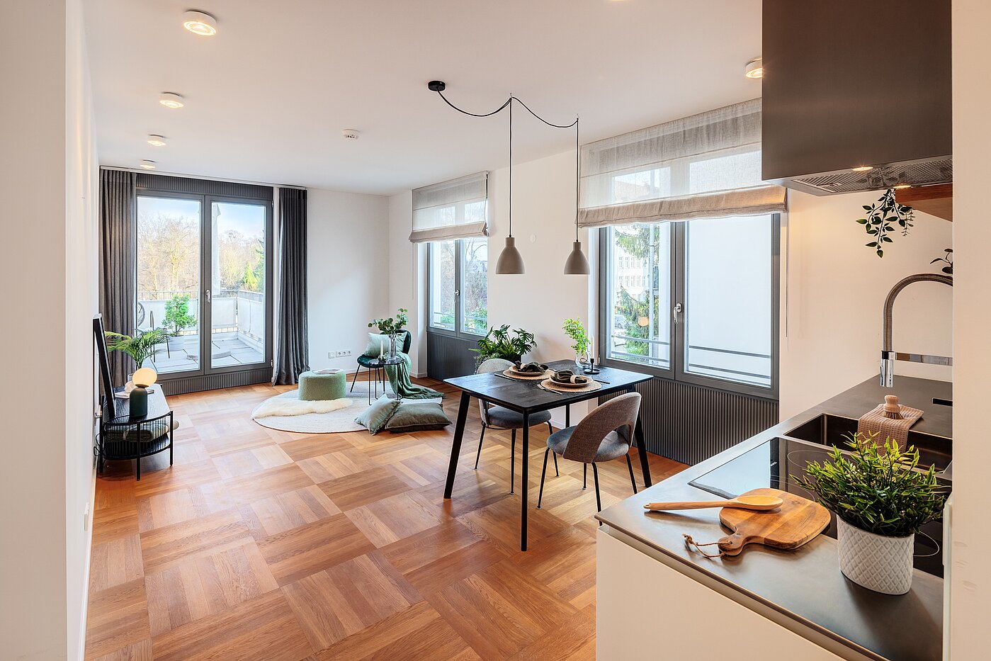 Ploché s 2 Izby | München-Schwabing | 70195 | Charmanter Wohn-/...