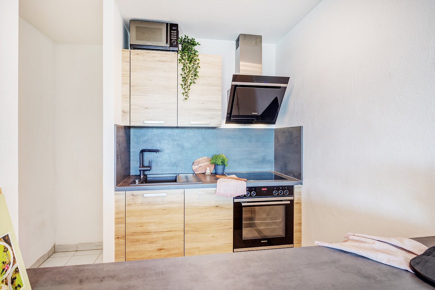 Плосък с 2 Стаи | München-Haidhausen | 70214 | Küchenzeile