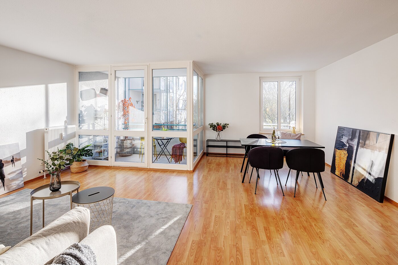 Flad med 3 Værelser | München-Bogenhausen | 70085 | mit Platz zum Essen...