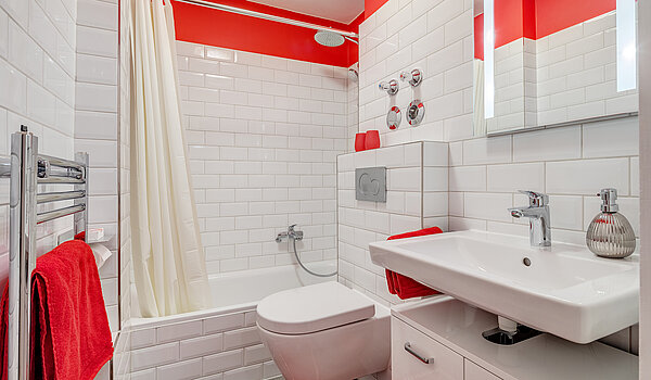 Płaski z 2 Pokoje | München-Bogenhausen | 70287 | ...mit Badewanne