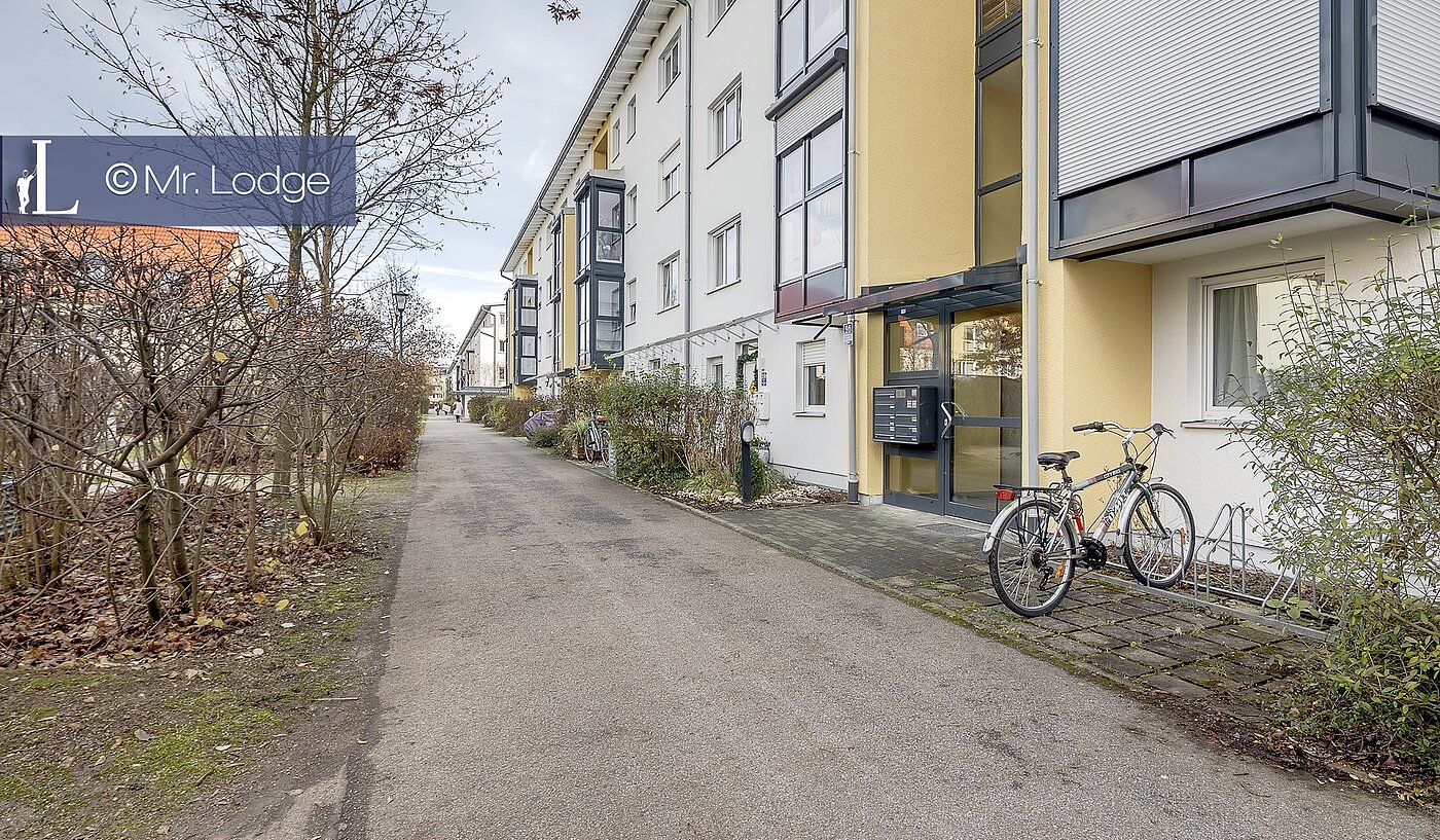 Çatı katı dairesi ile 4 Odalar | 1608ML5 | Eingangsbereich